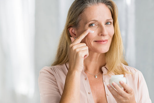 4 Best Skincare Products Perfect for Anti-aging