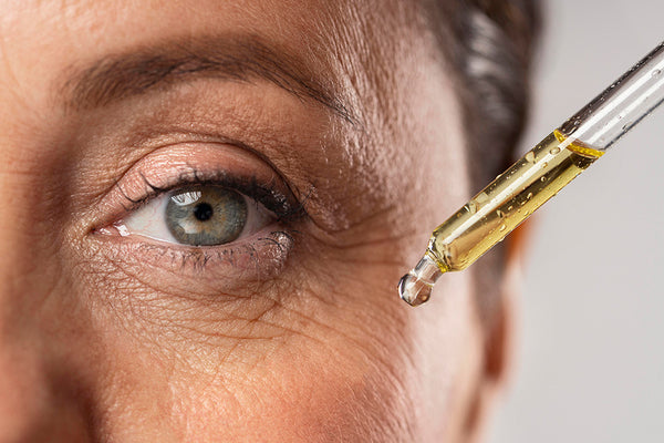 Does Retinol Really Work for Wrinkles and Acne?