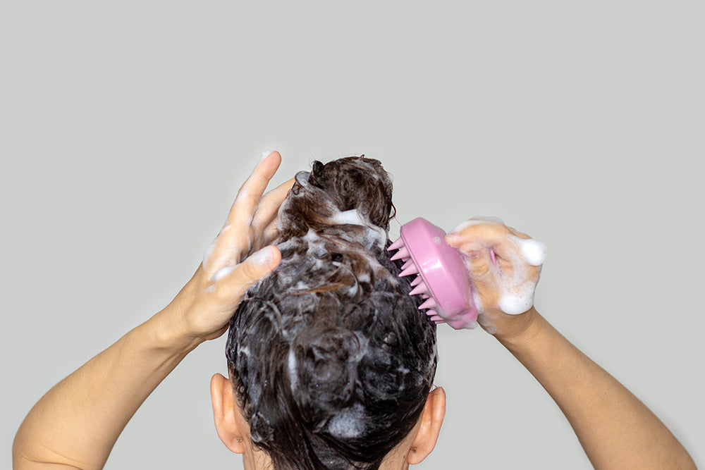 How to Clean Your Scalp Step-By-Step By The Juice Beauty