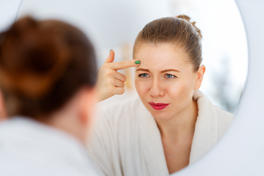 8 Life-Saving Tips to Fade Out Under-Eye Wrinkles!