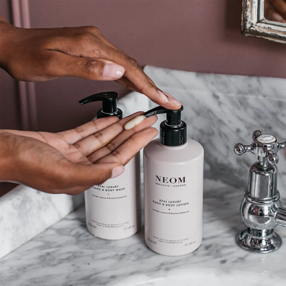 Neom Organics Real Luxury Hand & Body Lotion 300ml