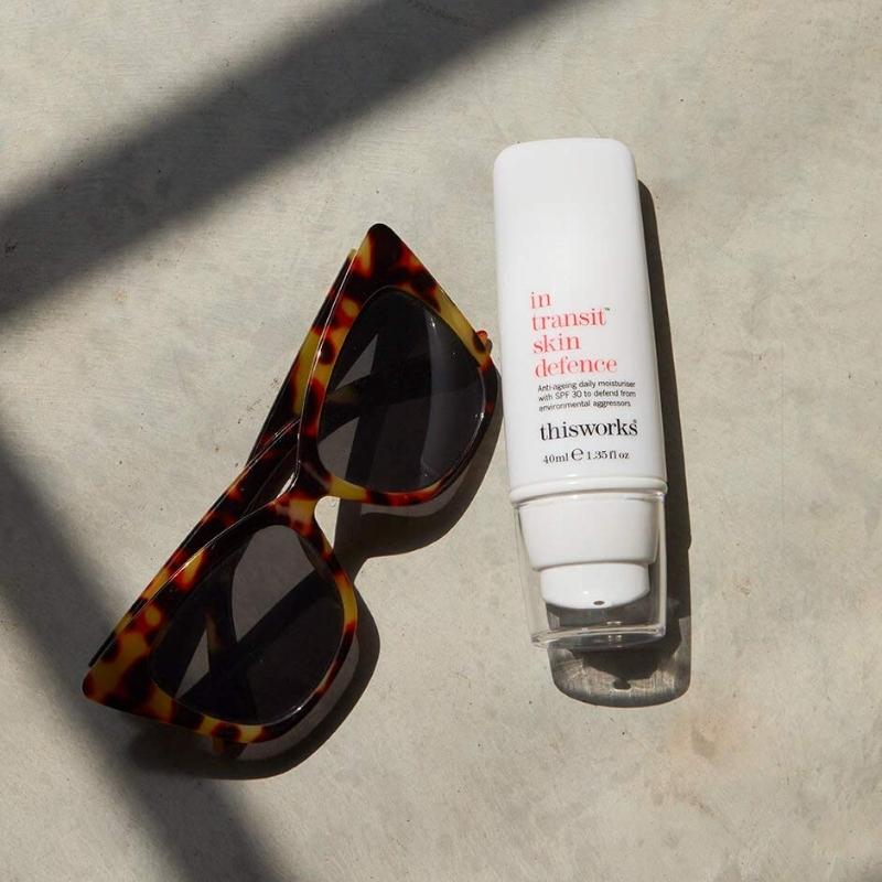This Works In Transit Skin Defense 40ml