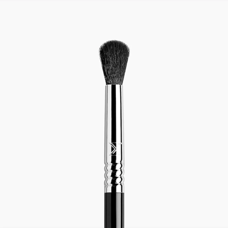 Sigma Beauty E38 - Diffused Crease Brush