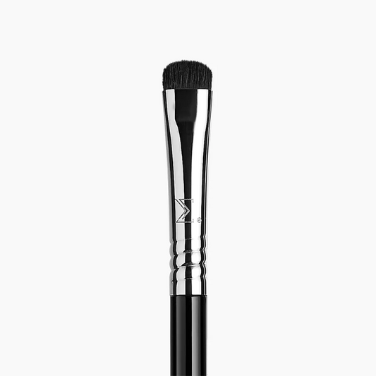 Sigma Beauty E20 - Short Shader Brush