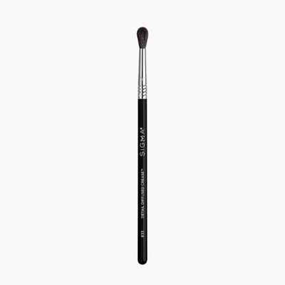 Sigma Beauty E33 Detail Diffused Crease