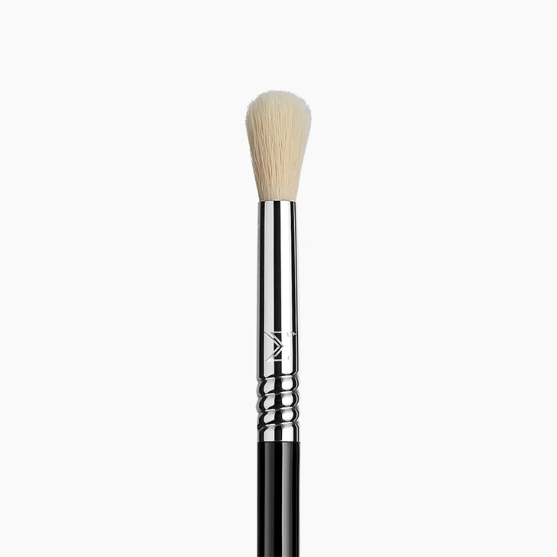 Sigma Beauty E35 - Tapered Blending Brush